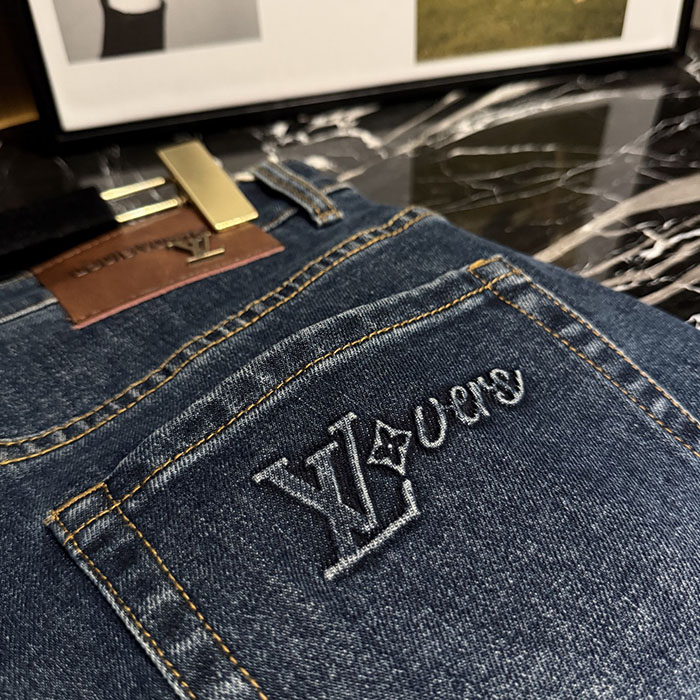ルイヴィトン服スーパーコピー人気店 Louis Vuitton 2026メンズ カジュアル ストレートジーンズ JP2601613L ヴィトン デニム 新作 - 画像 (4)