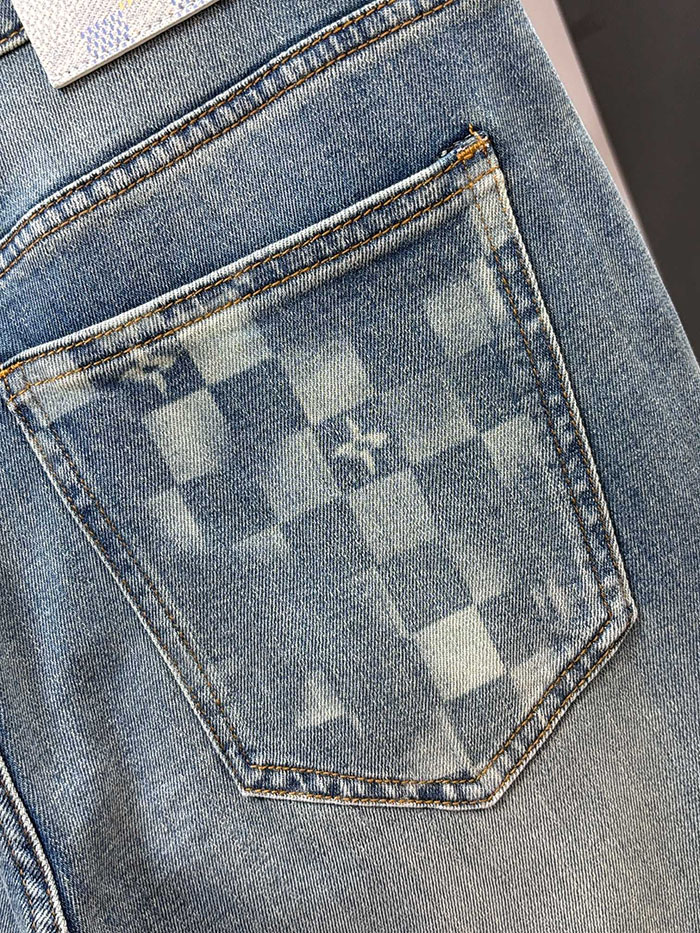 ルイヴィトン服スーパーコピー人気店 Louis Vuitton 2026年 メンズファッション ストレートレッグジーンズJP2601616L ヴィトン デニム 新作 - 画像 (5)