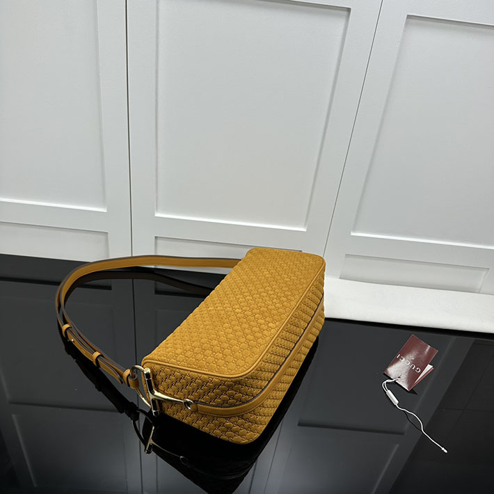 グッチ バッグ アウトレット 店舗 GUCCI ハーフホースビットGGモノグラムエンボススエードバッグ イエロー 860787AAEE72118 グッチ ショルダーバッグ 人気順 - 画像 (5)