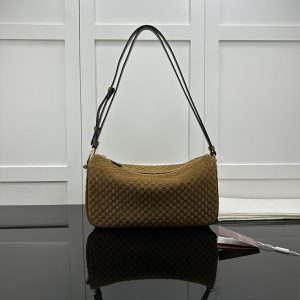 グッチ ショルダーバッグ 人気順