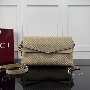 グッチ バッグ 公式