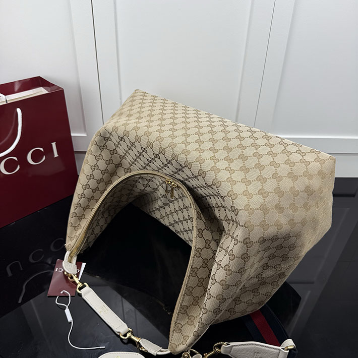グッチ バッグ アウトレット 店舗 GUCCI GGキャンバス ホーボーショルダーバッグ ベージュ A00B49 FAFV9 9664 グッチ ホーボーバッグ - 画像 (7)