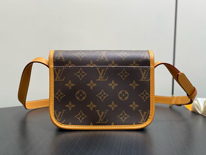 ルイヴィトン バッグ アウトレット 店舗 LouisVuitton サッチェル・ウェアラブル ウォレット ブラウン M26805 ルイヴィトン ミニバッグ メンズ - 画像 (8)