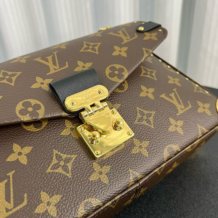 ルイヴィトン バッグ アウトレット 店舗 LouisVuitton 2025新作 ショルダーバッグ トランキー ブラウン M14526 ルイヴィトン ショルダーバッグ 新作 - 画像 (8)