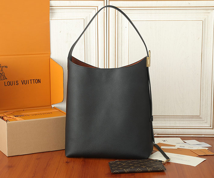 ルイヴィトン バッグ アウトレット 店舗 LouisVuitton ロウキー・ホーボー MM ノワール M24856 ルイヴィトン ロウキーホーボー 芸能人 - 画像 (8)
