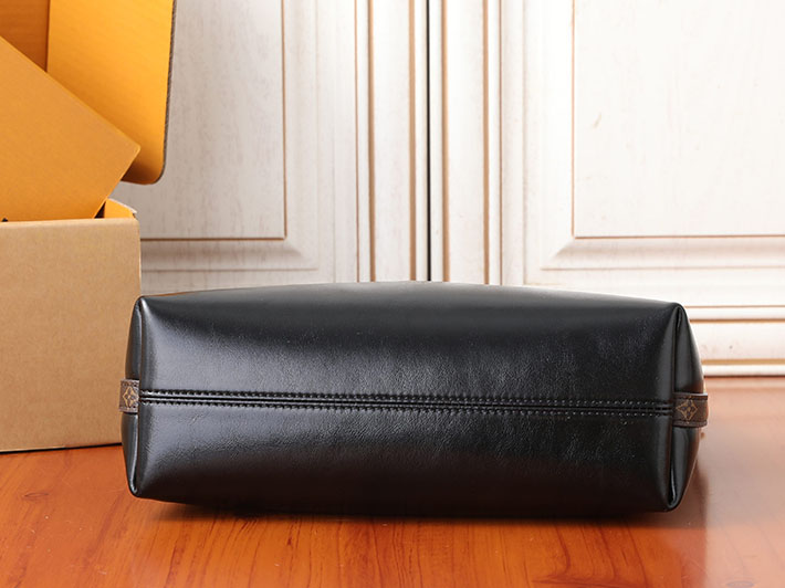 ルイヴィトン バッグ アウトレット 店舗 LouisVuitton ミュルティパス ノワール M29195 ルイヴィトン バッグ レディース 新作 - 画像 (4)