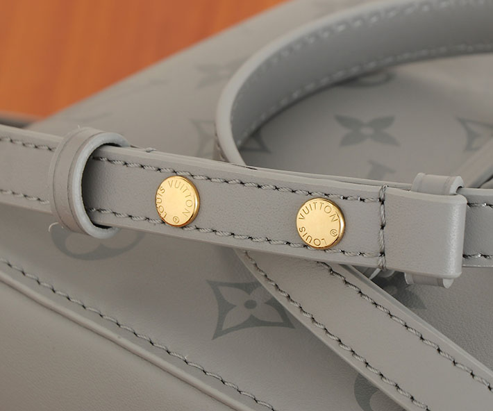 ルイヴィトン バッグ アウトレット 店舗 LouisVuitton モノグラム ネオノエBB チェーン トリアノングレー M12749 ヴィトン ネオノエ 人気 - 画像 (5)
