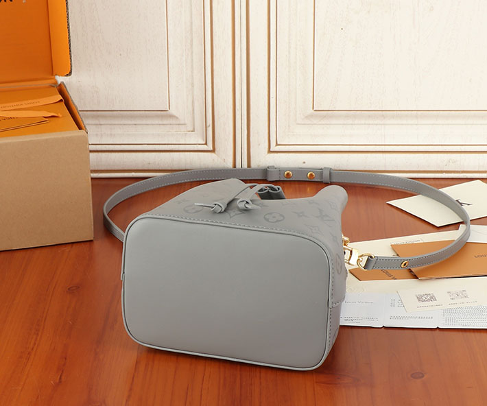 ルイヴィトン バッグ アウトレット 店舗 LouisVuitton モノグラム ネオノエBB チェーン トリアノングレー M12749 ヴィトン ネオノエ 人気 - 画像 (3)