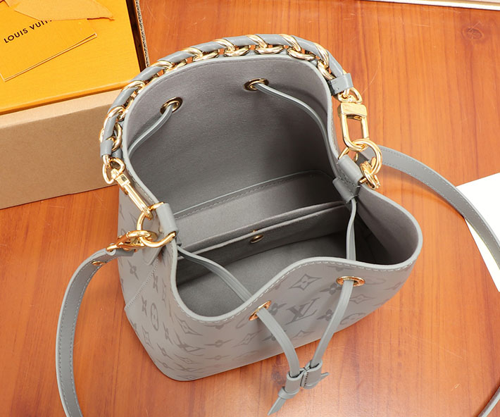 ルイヴィトン バッグ アウトレット 店舗 LouisVuitton モノグラム ネオノエBB チェーン トリアノングレー M12749 ヴィトン ネオノエ 人気 - 画像 (2)