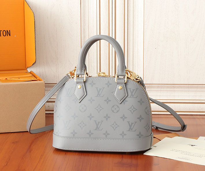 ルイヴィトン バッグ アウトレット 店舗 LouisVuitton アルマ BB ハンドバッグ トリアノングレー M12561 ルイヴィトン アルマ 新作 - 画像 (8)