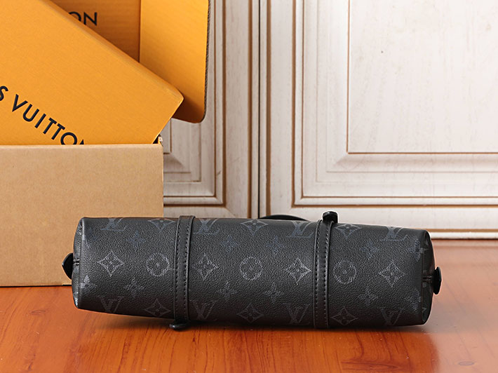 ルイヴィトン バッグ アウトレット 店舗 LouisVuitton スクワイア EW ボールドリー・ブラック M3A167 ルイヴィトン スクワイア EW - 画像 (4)